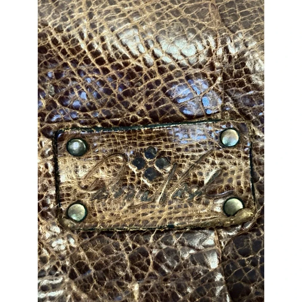 Patricia Nash carry timeless